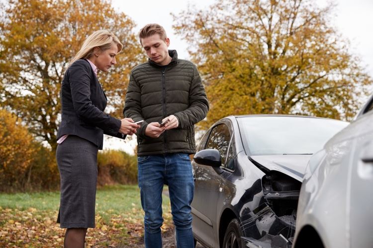 Exchanging information after a car accident